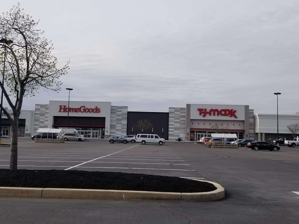 T.J. Maxx & HomeGoods | 1851 S Christopher Columbus Blvd, Philadelphia, PA 19148, USA | Phone: (215) 218-1950