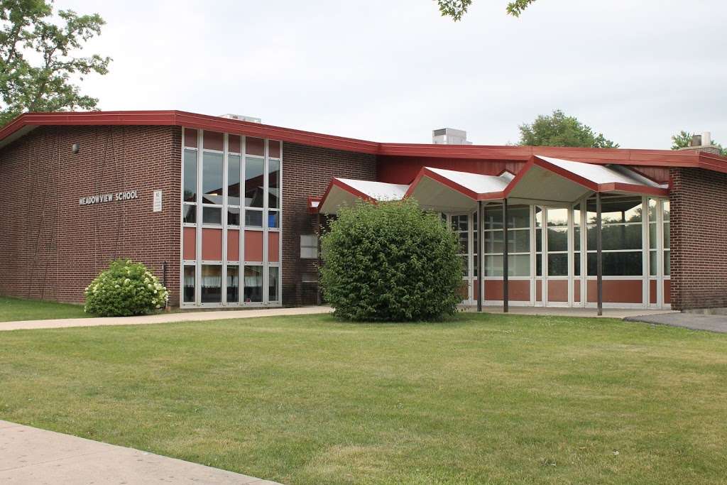 Meadowview Elementary School | 2525 Mitchell Dr, Woodridge, IL 60517 | Phone: (630) 969-2390