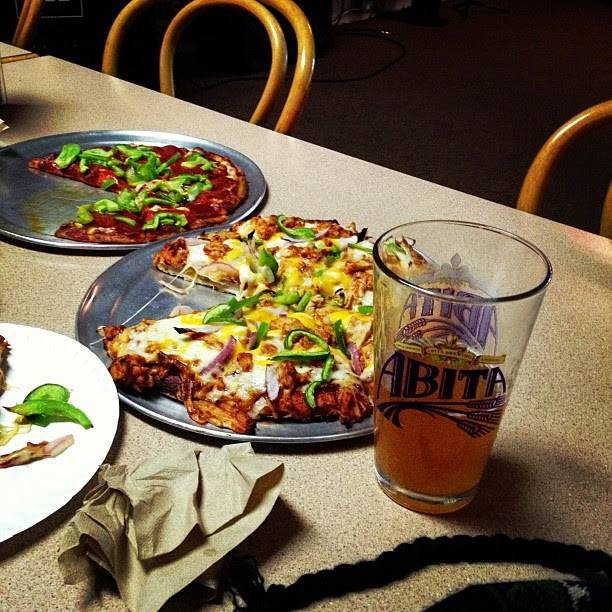 Mission Pizza & Pub | 1572 Washington Blvd, Fremont, CA 94539, USA | Phone: (510) 651-6858