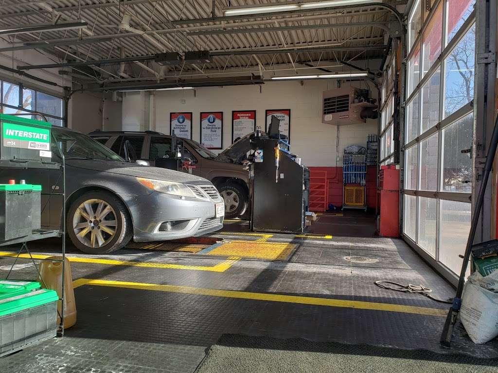 Valvoline Instant Oil Change | 5912 S Packard Ave, Cudahy, WI 53110, USA | Phone: (414) 769-8547