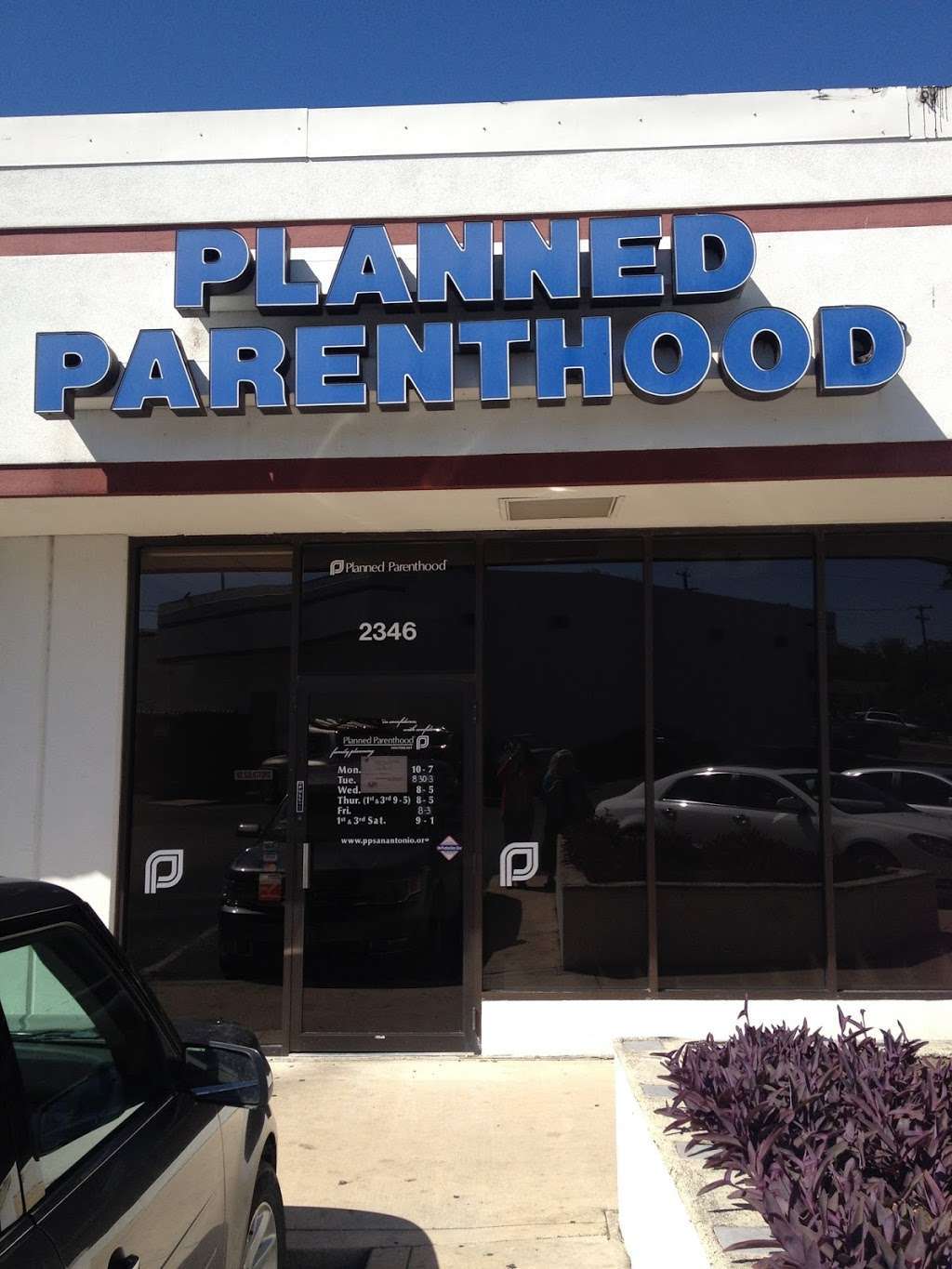 Planned Parenthood - East Southcross Boulevard Health Center | 2346 E Southcross, San Antonio, TX 78223, USA | Phone: (210) 333-5454