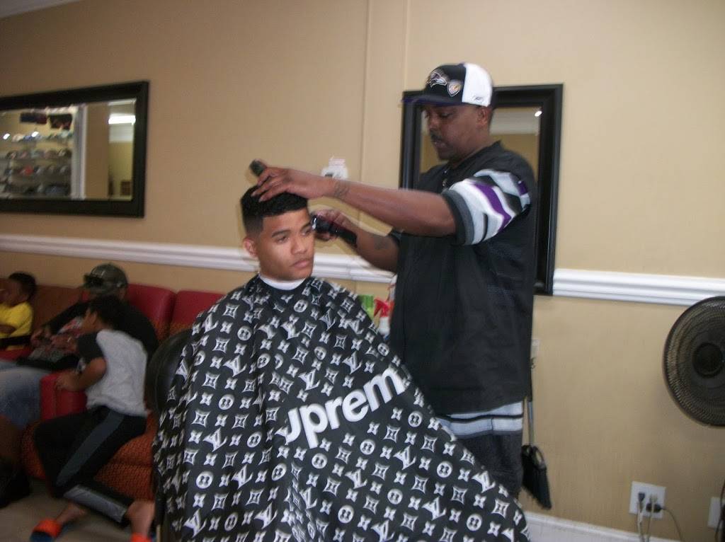 Kut Kreator Barber Shop | 1670 Wells Rd #111, Orange Park, FL 32073, USA | Phone: (904) 677-9007