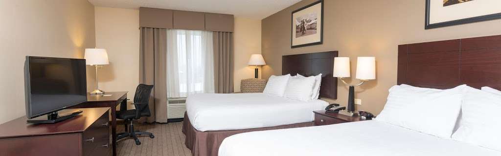 Holiday Inn Aurora North- Naperville | 2424 W Sullivan Rd, Aurora, IL 60506 | Phone: (630) 806-7400