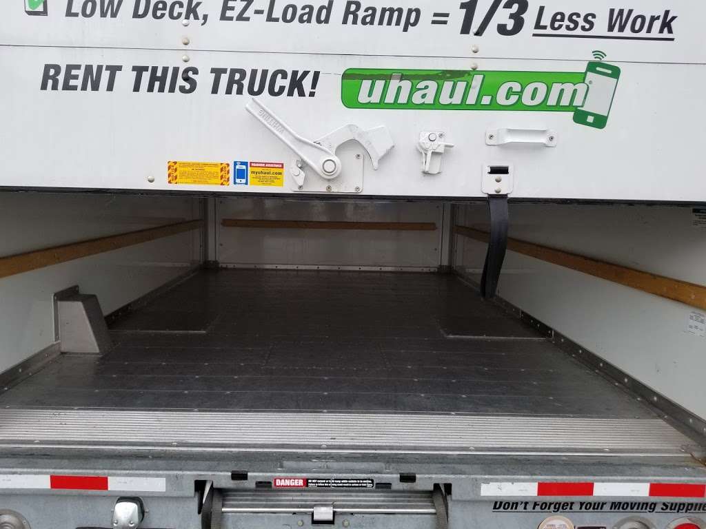U-Haul Moving & Storage of Clementon | 270 White Horse Pike, Clementon, NJ 08021, USA | Phone: (856) 783-5888