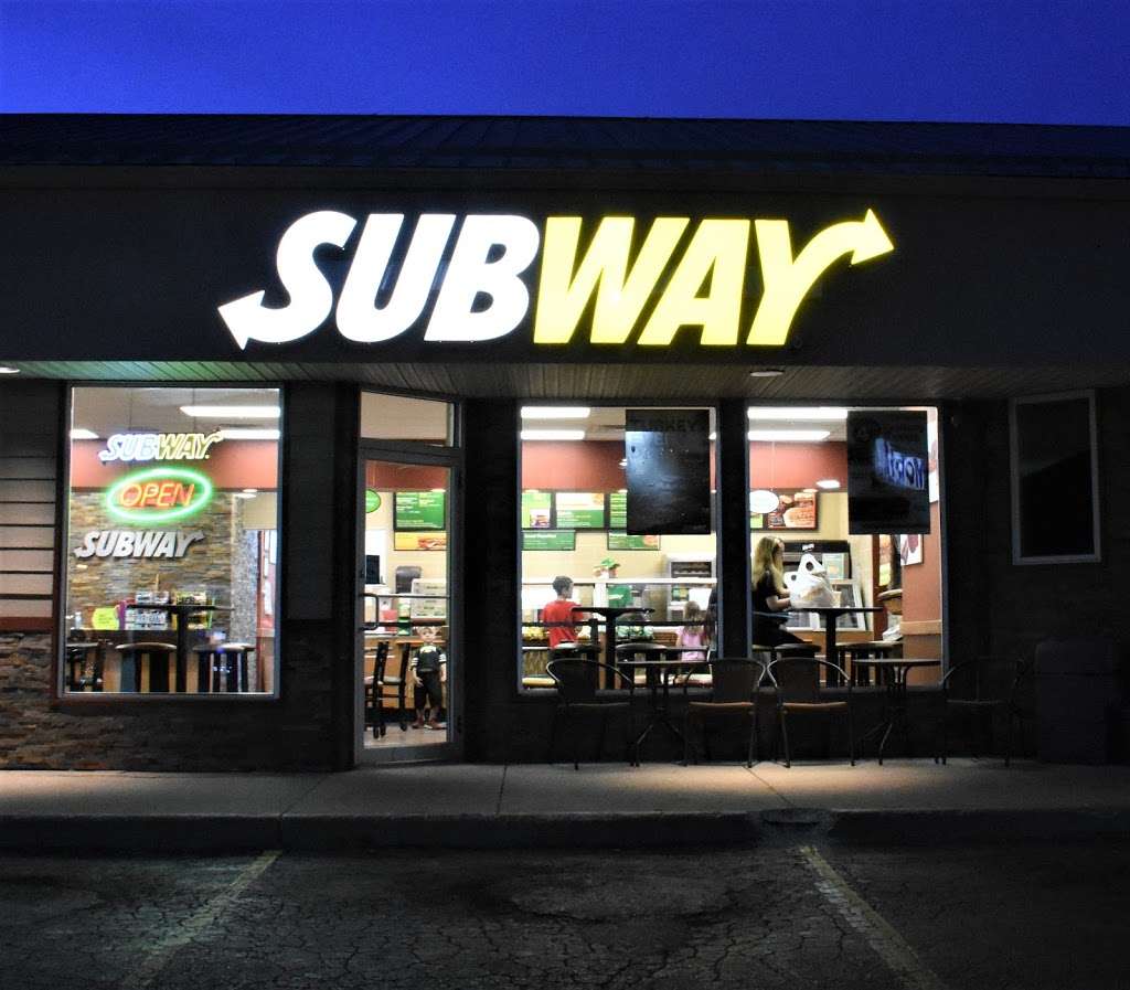 Subway Restaurants | 501 Interchange N, Lake Geneva, WI 53147, USA | Phone: (262) 248-8288