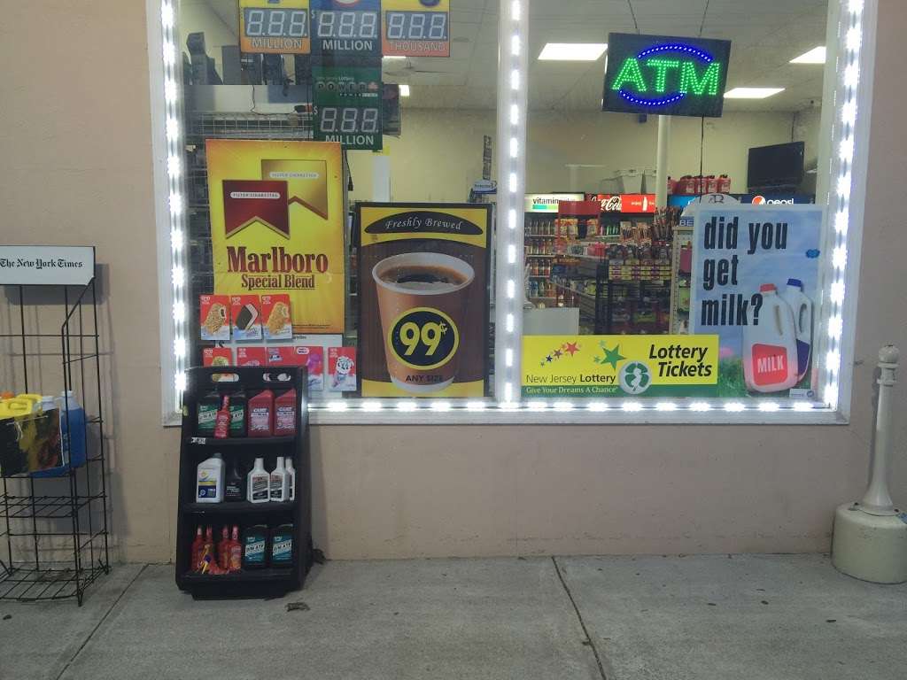 Father and son food mart | Sunoco gas station, 539 Forest Ave, Paramus, NJ 07652, USA