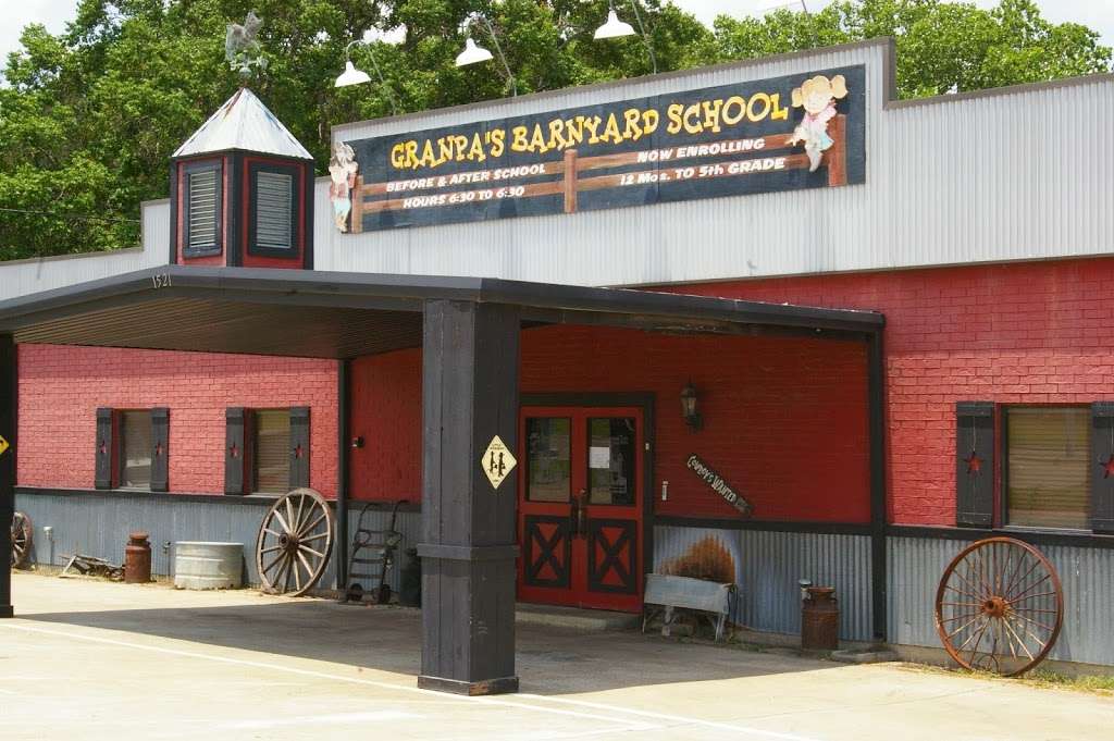 Grandpas Barnyard School | 1521 Rowlett Rd, Garland, TX 75043, USA | Phone: (972) 240-1248