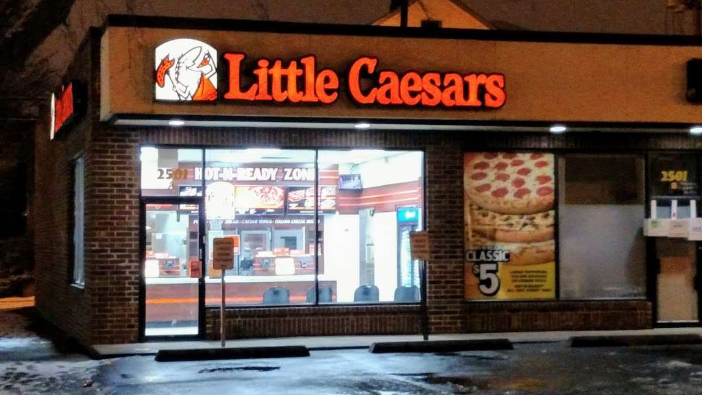 Little Caesars Pizza | 2501 W Lawrence Ave, Chicago, IL 60625, USA | Phone: (773) 989-4700