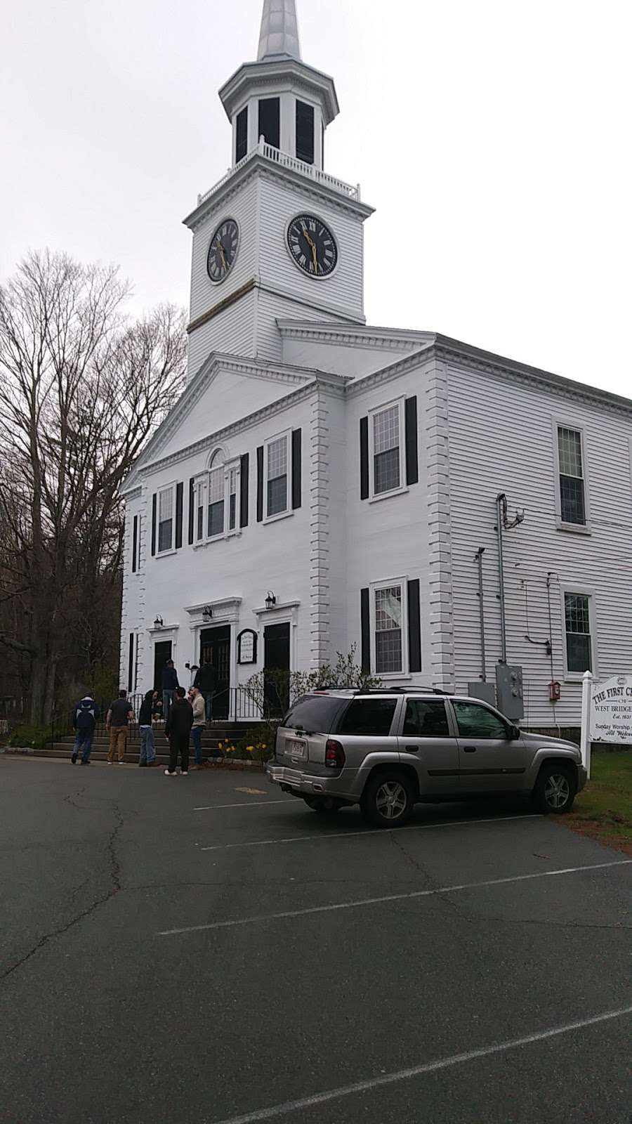 First Church | 29 Howard St, West Bridgewater, MA 02379, USA | Phone: (508) 587-3118