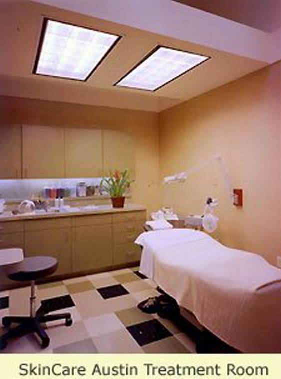 Central Texas Dermatology - Dr. William Ramsdell | 102 Westlake Dr Suite 100, Austin, TX 78746, USA | Phone: (512) 327-7779