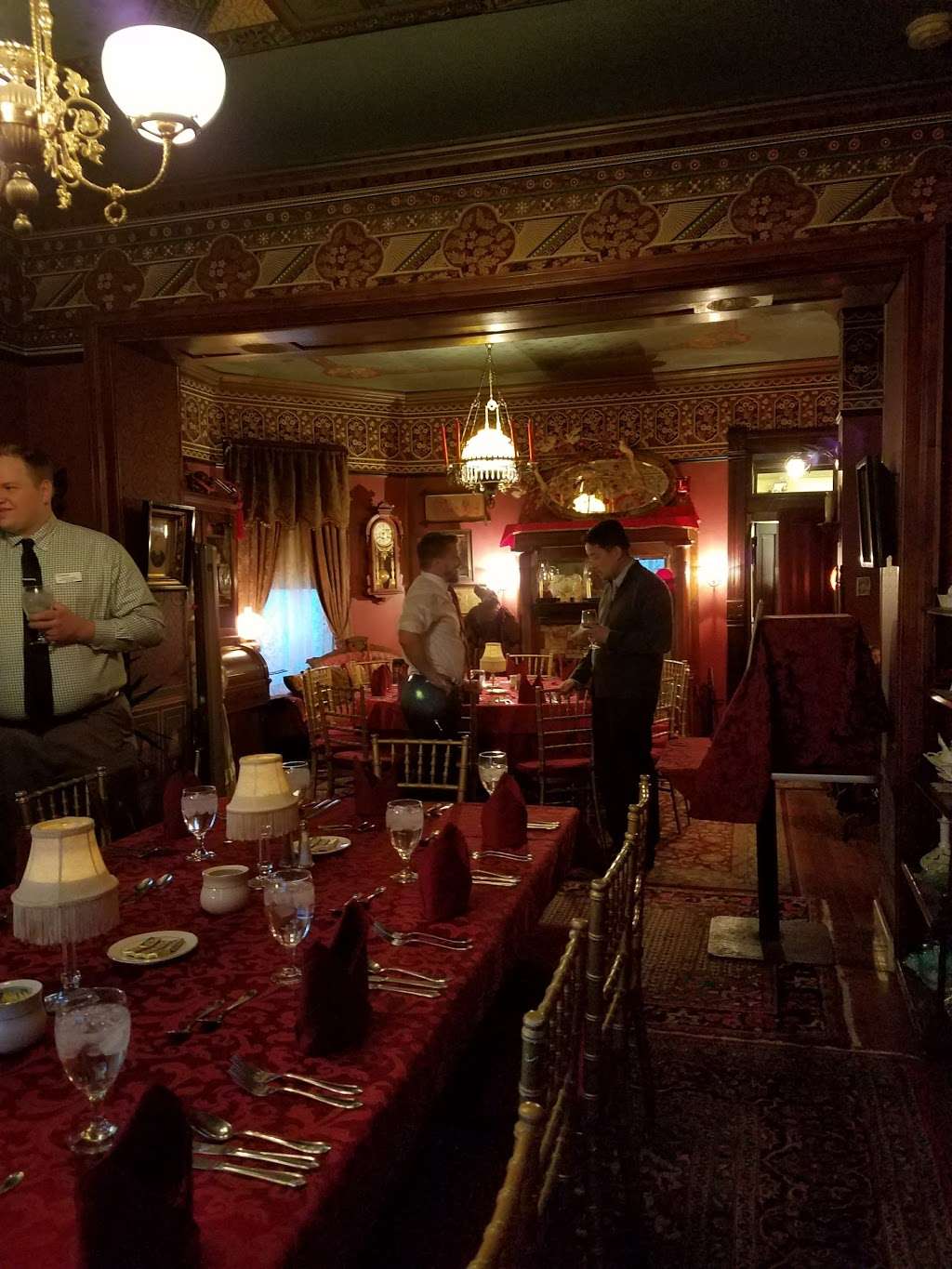 JC Wyatt House 1309 Felix St, St Joseph, MO 64501