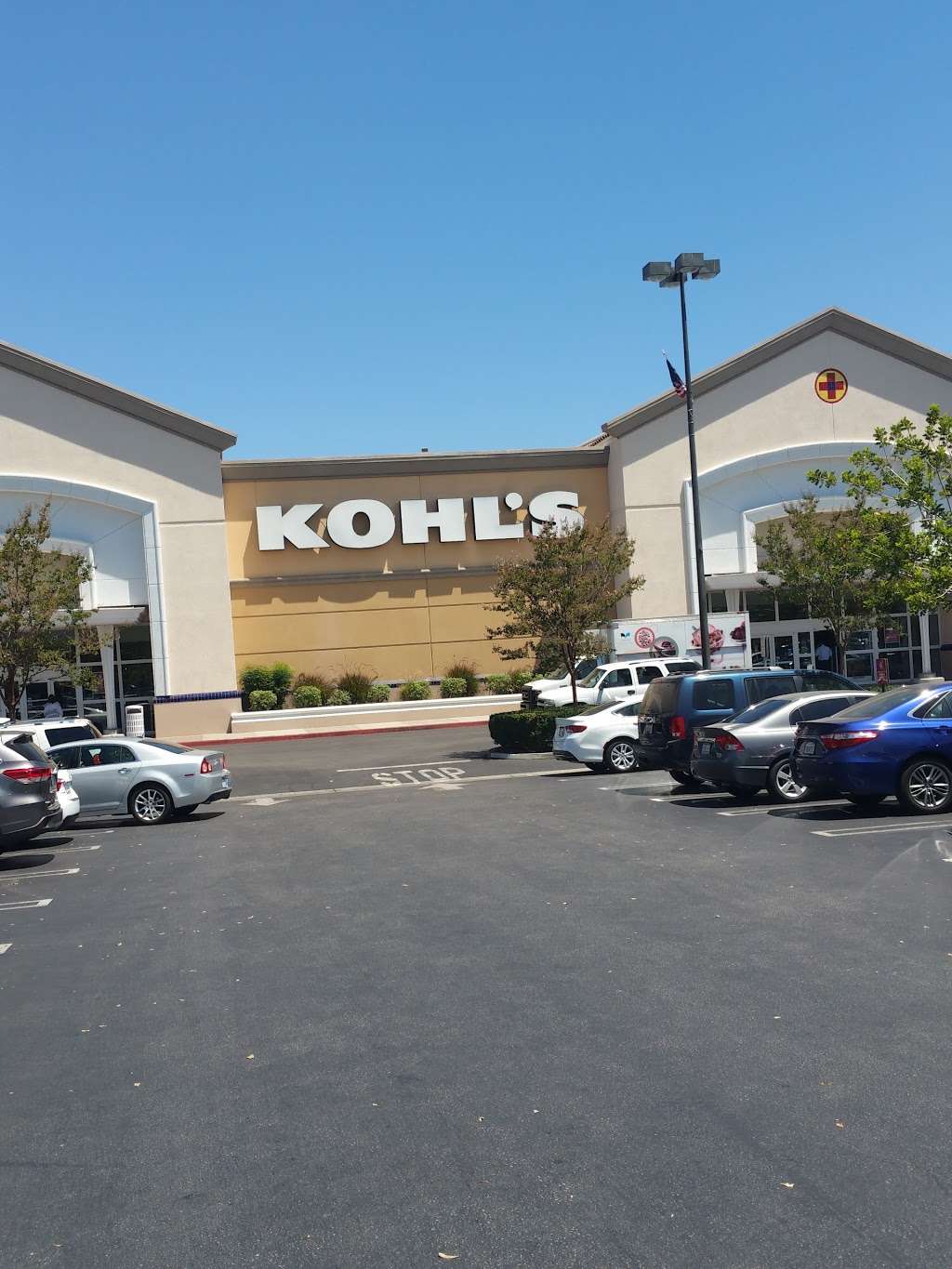 Kohls Redlands | 27540 W Lugonia Ave, Redlands, CA 92374, USA | Phone: (909) 307-2056