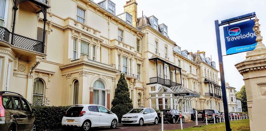 Travelodge Tunbridge Wells | Mount Ephriam, Tunbridge Wells TN4 8BU, UK | Phone: 0871 984 6381