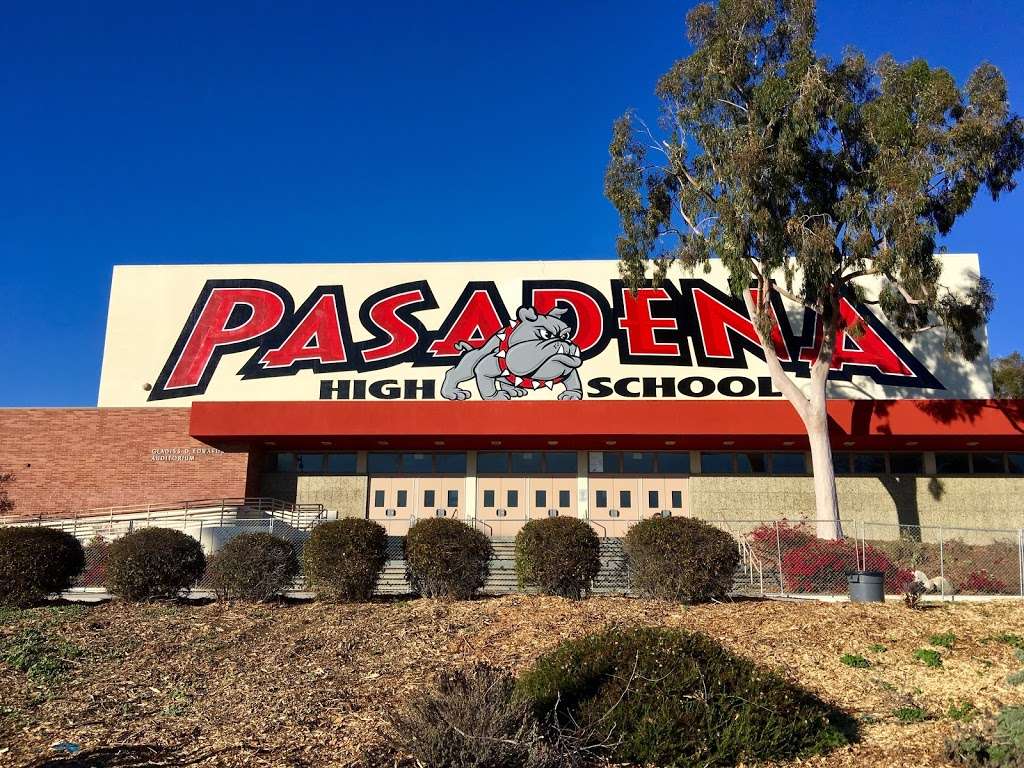 Pasadena High School - school  | Photo 2 of 10 | Address: 2925 E Sierra Madre Blvd, Pasadena, CA 91107, USA | Phone: (626) 396-5880
