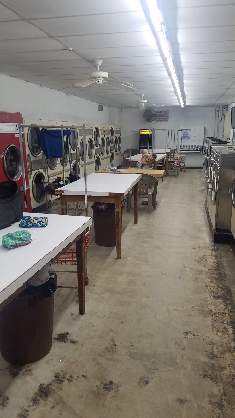 Clothes Basket Laundry | 922 Johns Ave, Gettysburg, PA 17325, USA | Phone: (717) 334-8303