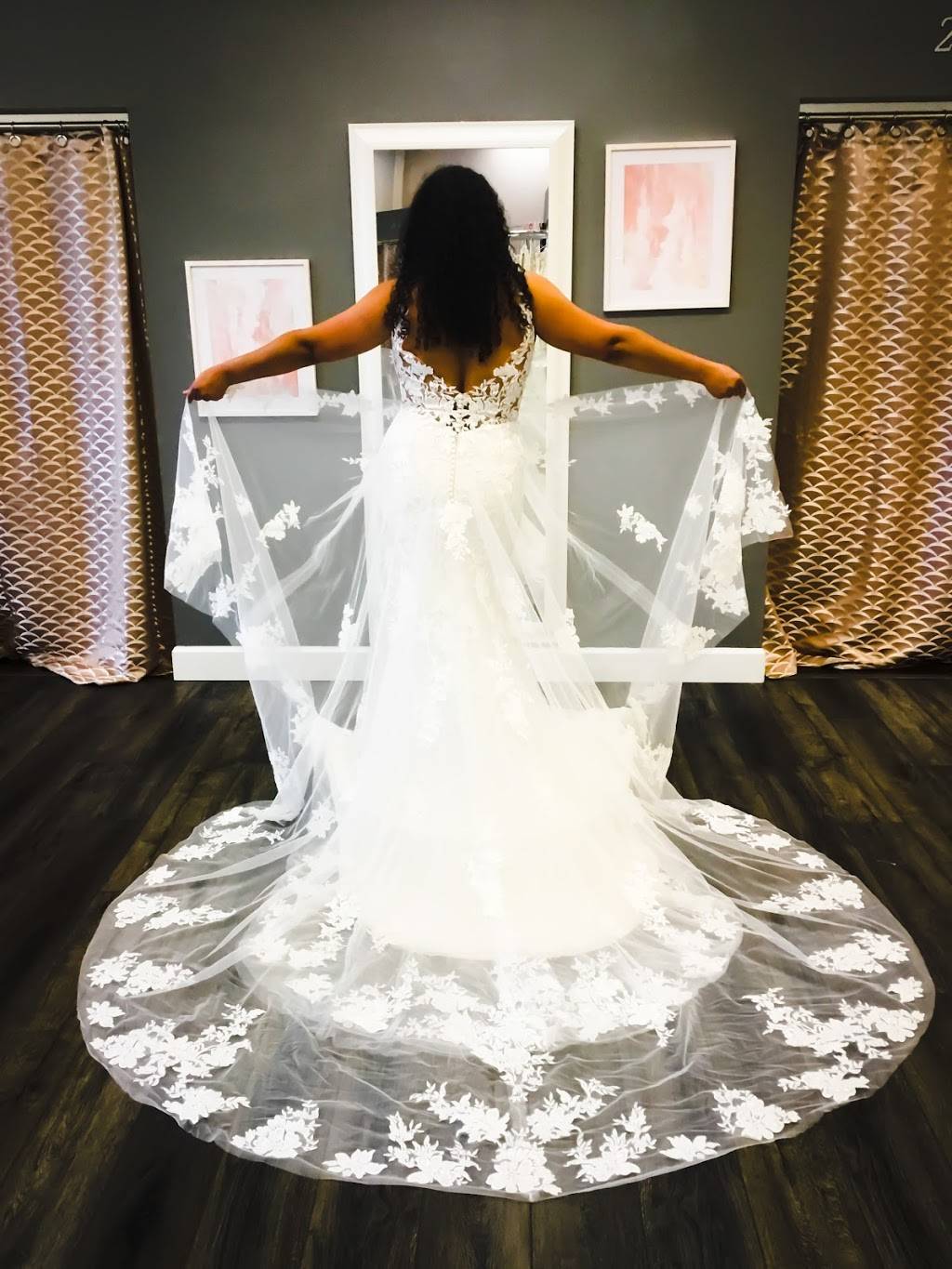 Amandas Bridal & Tux | 7430 W 52nd Ave, Arvada, CO 80002 | Phone: (303) 422-4007