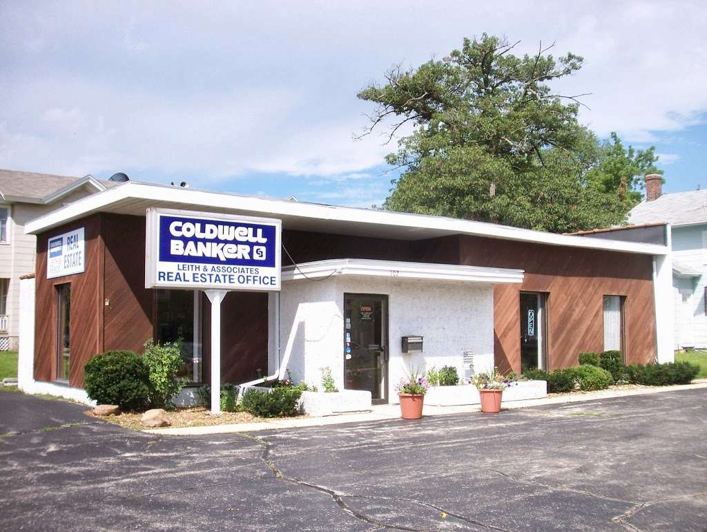 Coldwell Banker Leith & Associates | 102 N Wisconsin St, Elkhorn, WI 53121, USA | Phone: (262) 903-4833