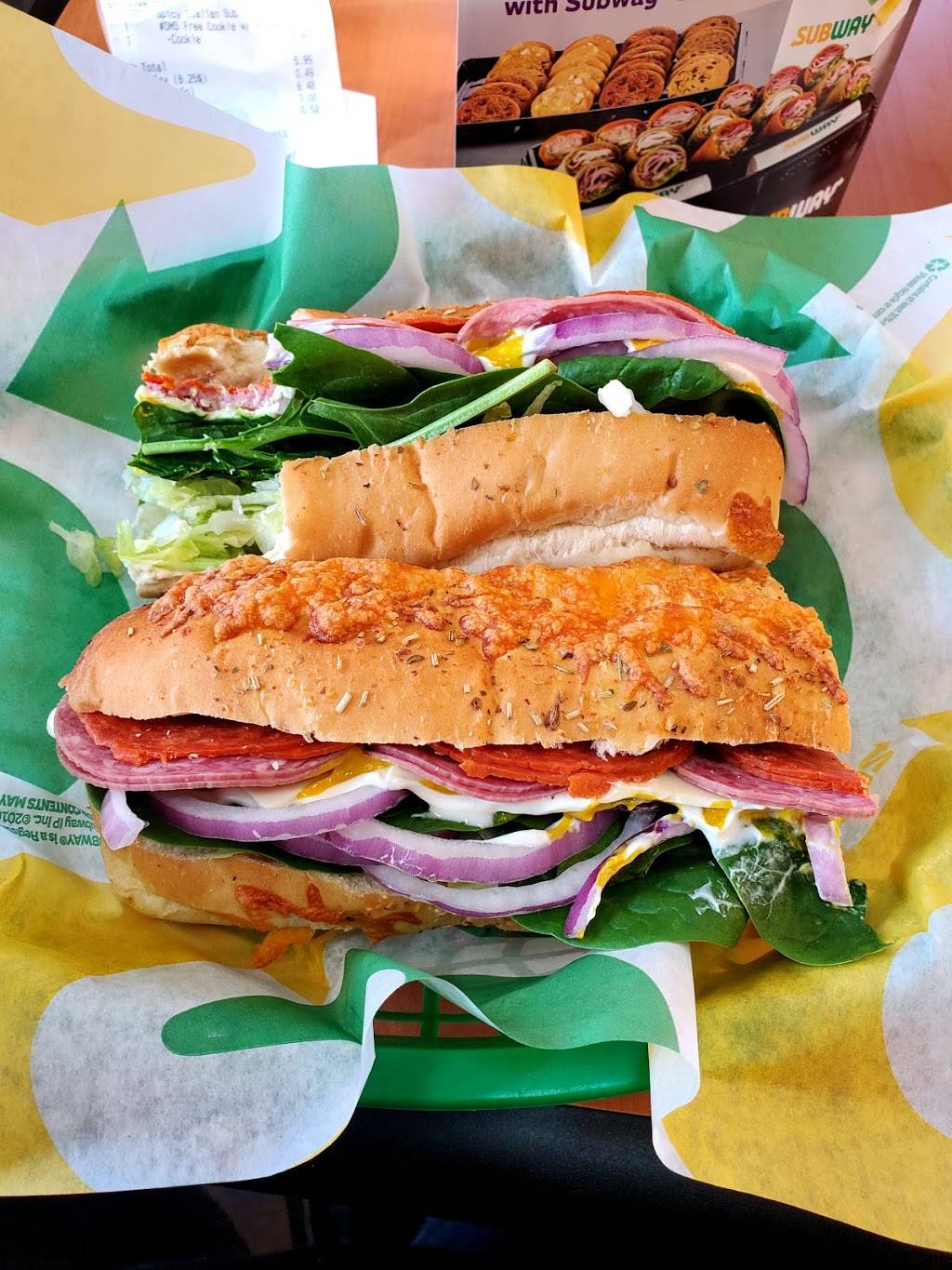 Subway | 800 E Allen Ave, Fort Worth, TX 76104, USA | Phone: (817) 921-1603