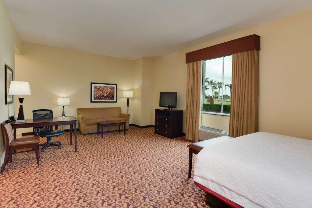 Hampton Inn & Suites Ft. Lauderdale/Miramar | 10990 Marks Way, Miramar, FL 33025, USA | Phone: (954) 430-5590