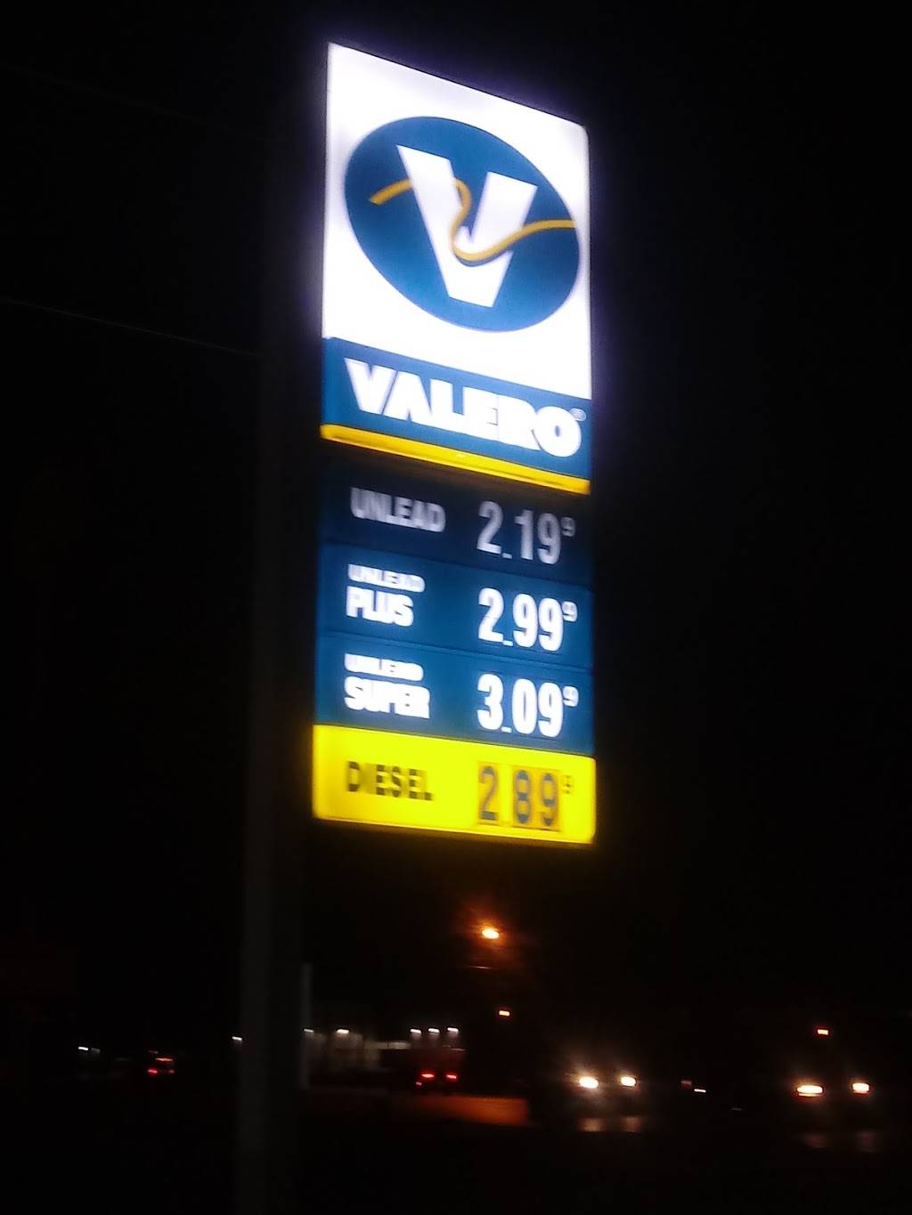 Valero | 6551 Wichita St, Forest Hill, TX 76140, USA | Phone: (817) 615-8875