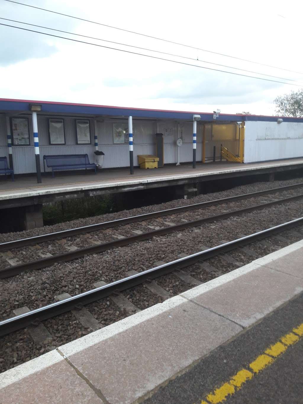 Cuffley Railway Station | Cuffley, Potters Bar EN6 4HG, UK