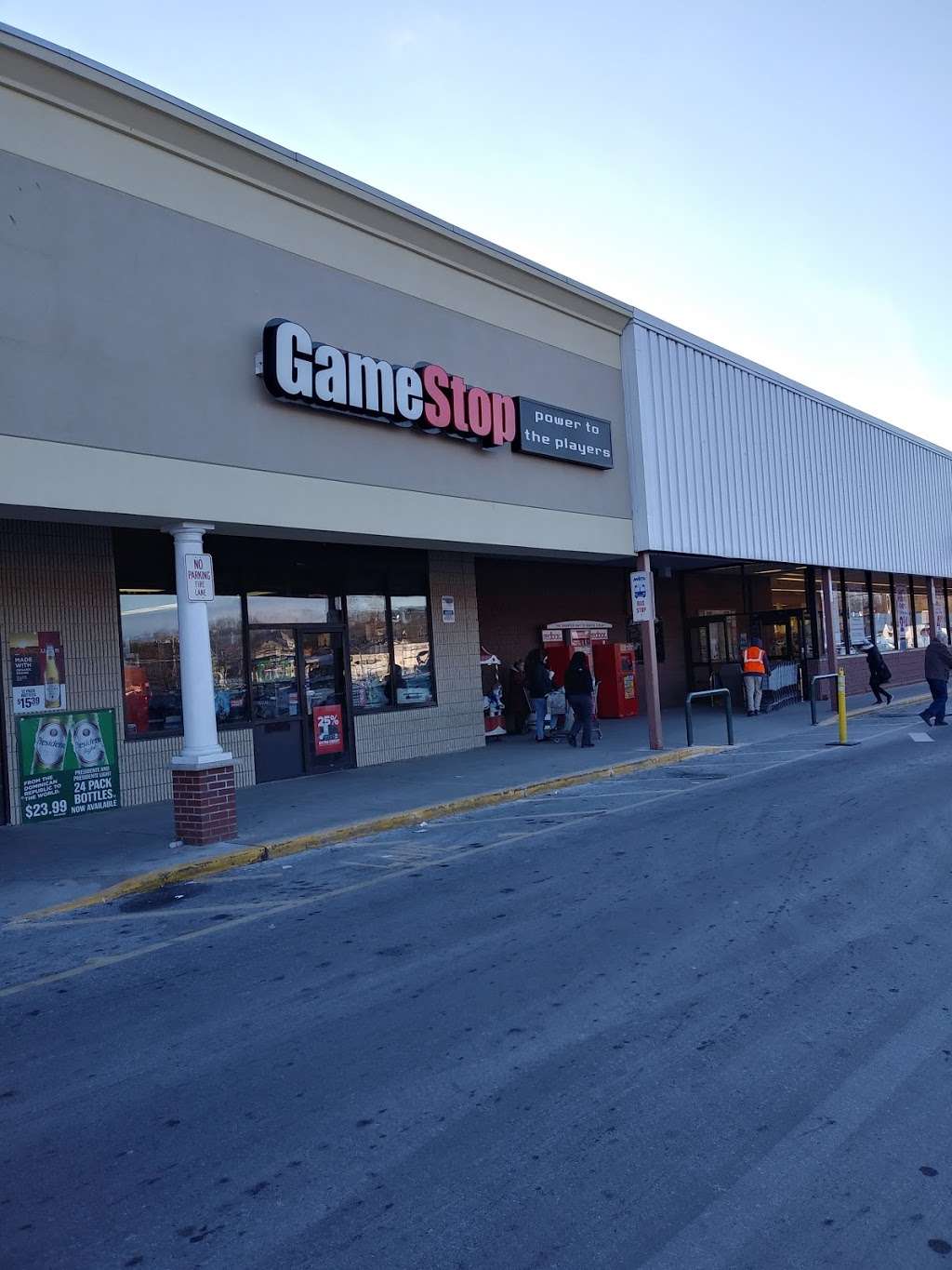 GameStop | 184 Haverhill St, Methuen, MA 01844, USA | Phone: (978) 681-1522