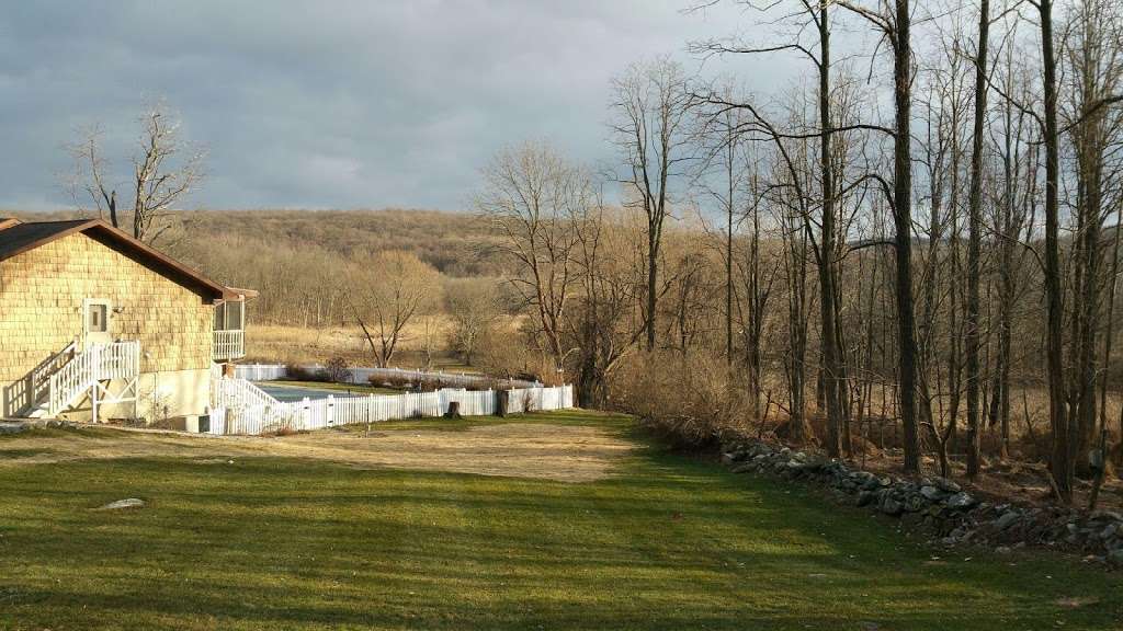 Stellas Barn and Boarding - Therapeutic Farm NJ | West Mountain Road, Sparta Township, NJ 07871, USA | Phone: (201) 832-1508