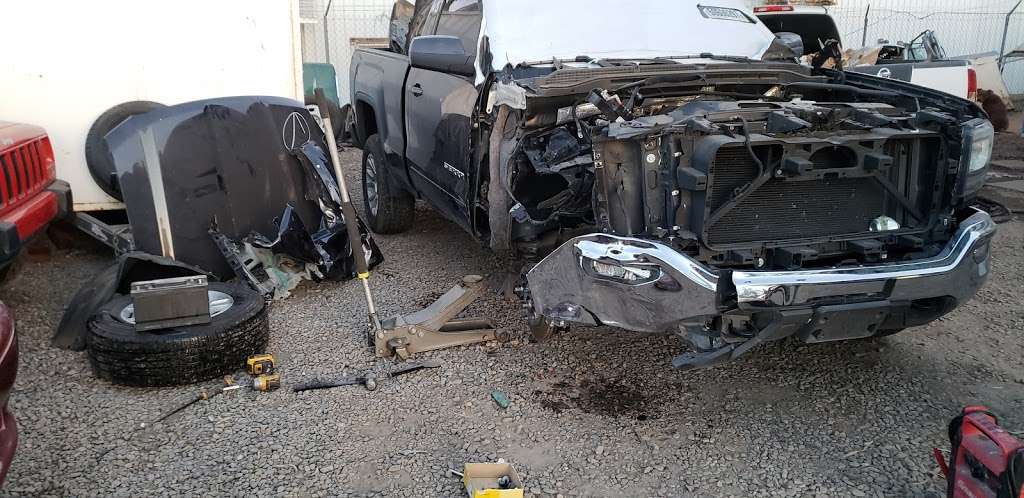 RJBs Auto Body ,Paint & Collision Repair | 1615 S 59th Ave, Phoenix, AZ 85043, USA | Phone: (602) 710-6600