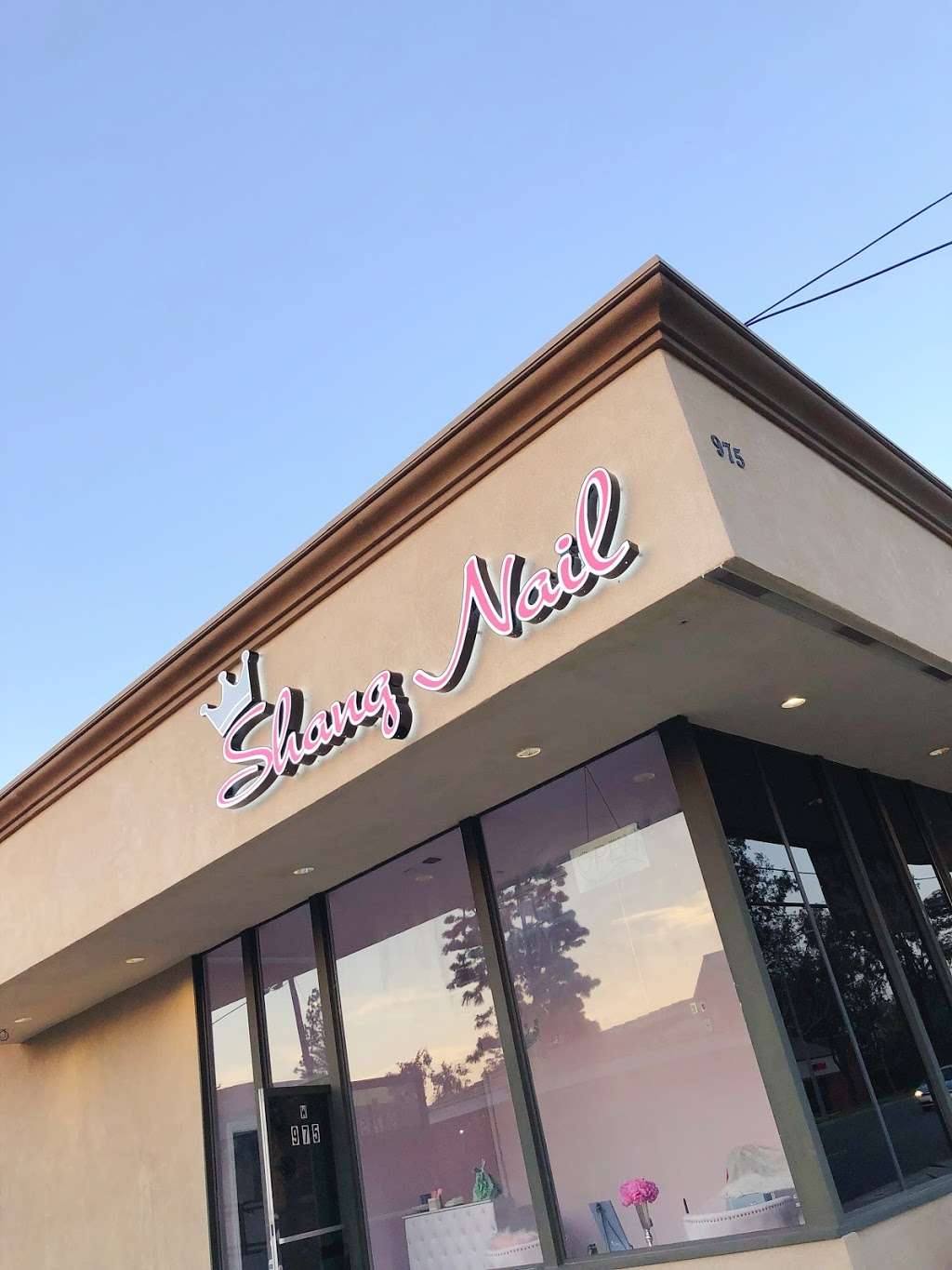 Shang Nail | 975 W Foothill Blvd, Claremont, CA 91711, USA | Phone: (909) 675-7188