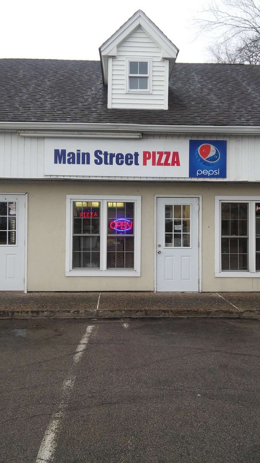 Main Street Pizza | 113 Main St, Upton, MA 01568, USA | Phone: (508) 529-3500