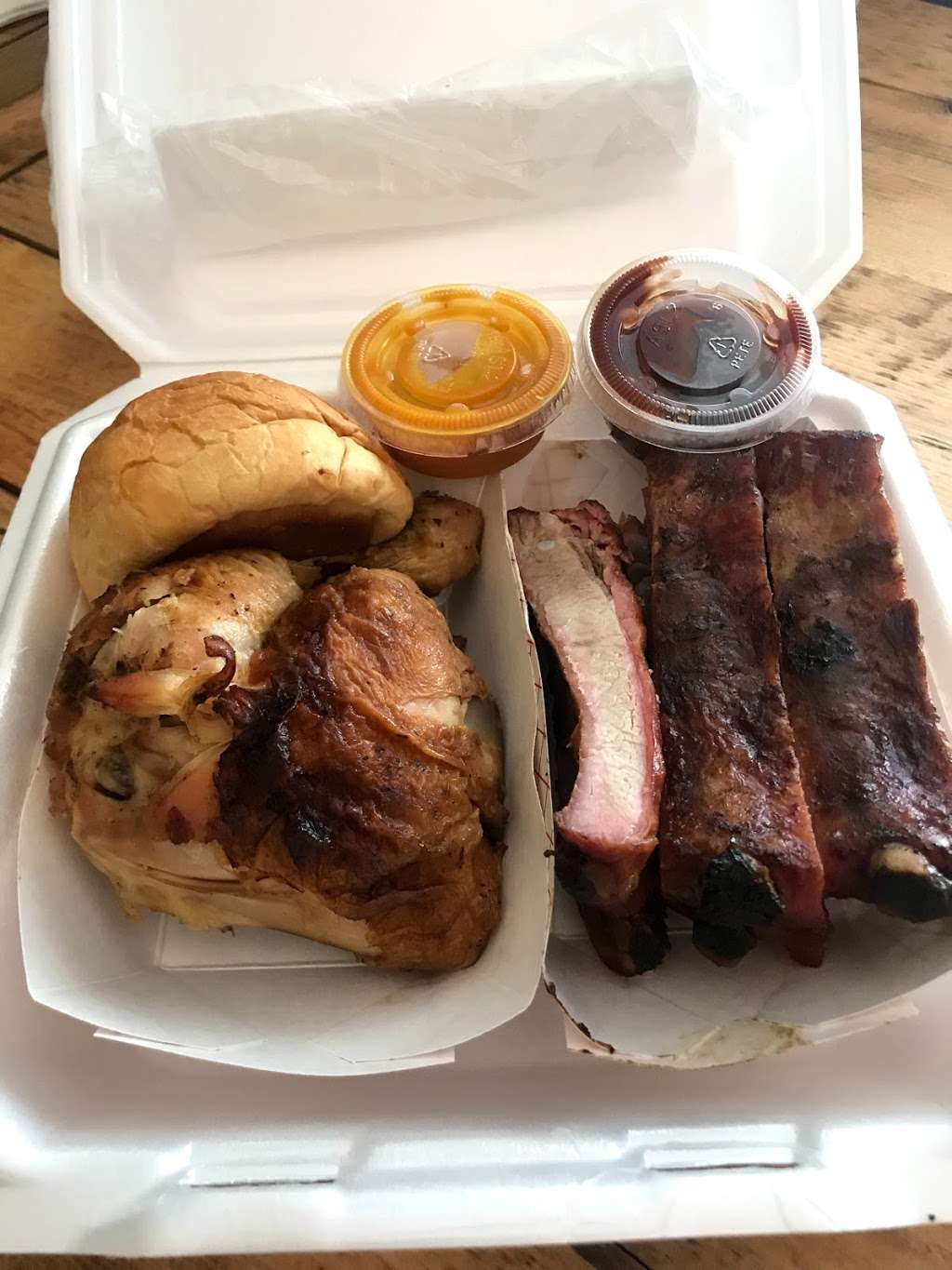 Willies BBQ | 17440 7th St, Montverde, FL 34756 | Phone: (407) 469-2700