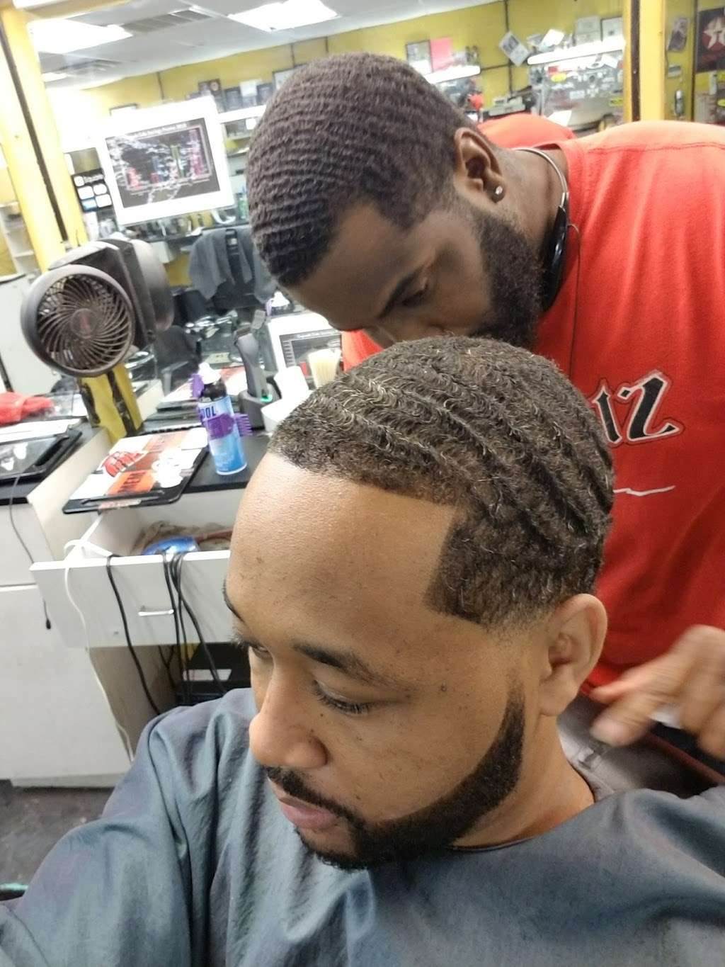 Major Cutz | 250 Hwy 67, Cedar Hill, TX 75104, USA | Phone: (972) 293-7484