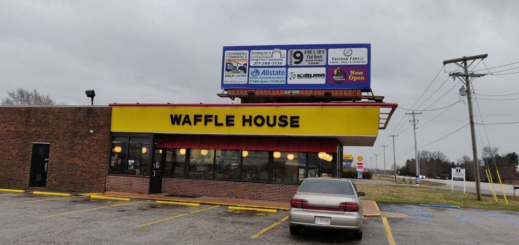 Waffle House | 1784 N Riley Hwy, Shelbyville, IN 46176, USA | Phone: (317) 398-2811