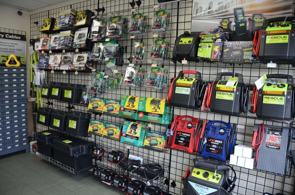 Interstate All Battery Center | 6848 E 21st St, Indianapolis, IN 46219, USA | Phone: (317) 322-1818