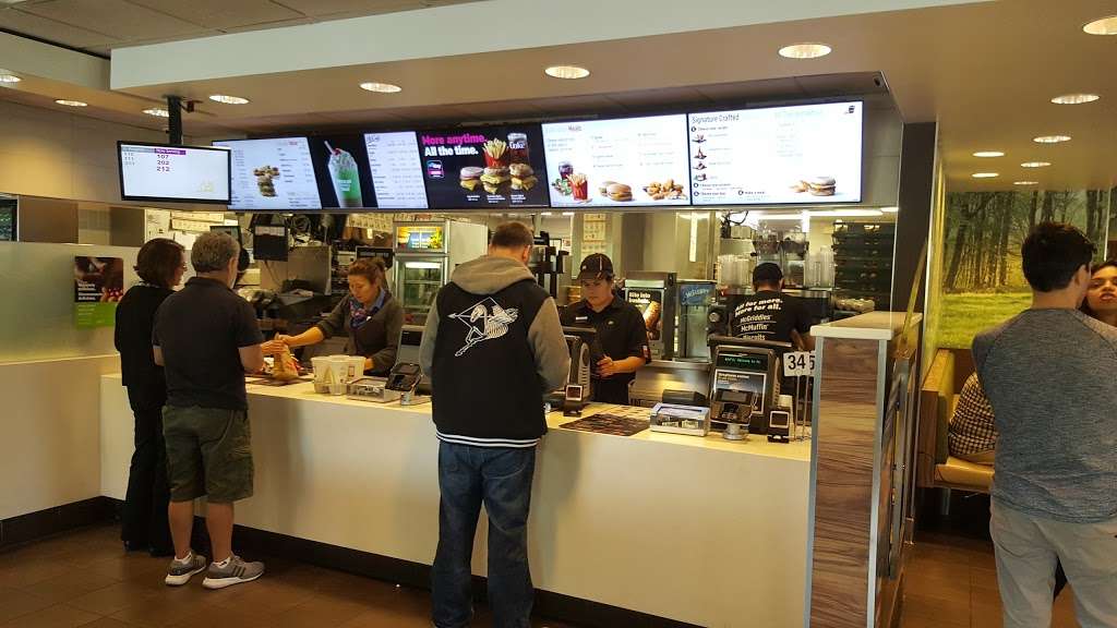 McDonalds | 4785 Las Virgenes Rd, Calabasas, CA 91302 | Phone: (818) 880-8661