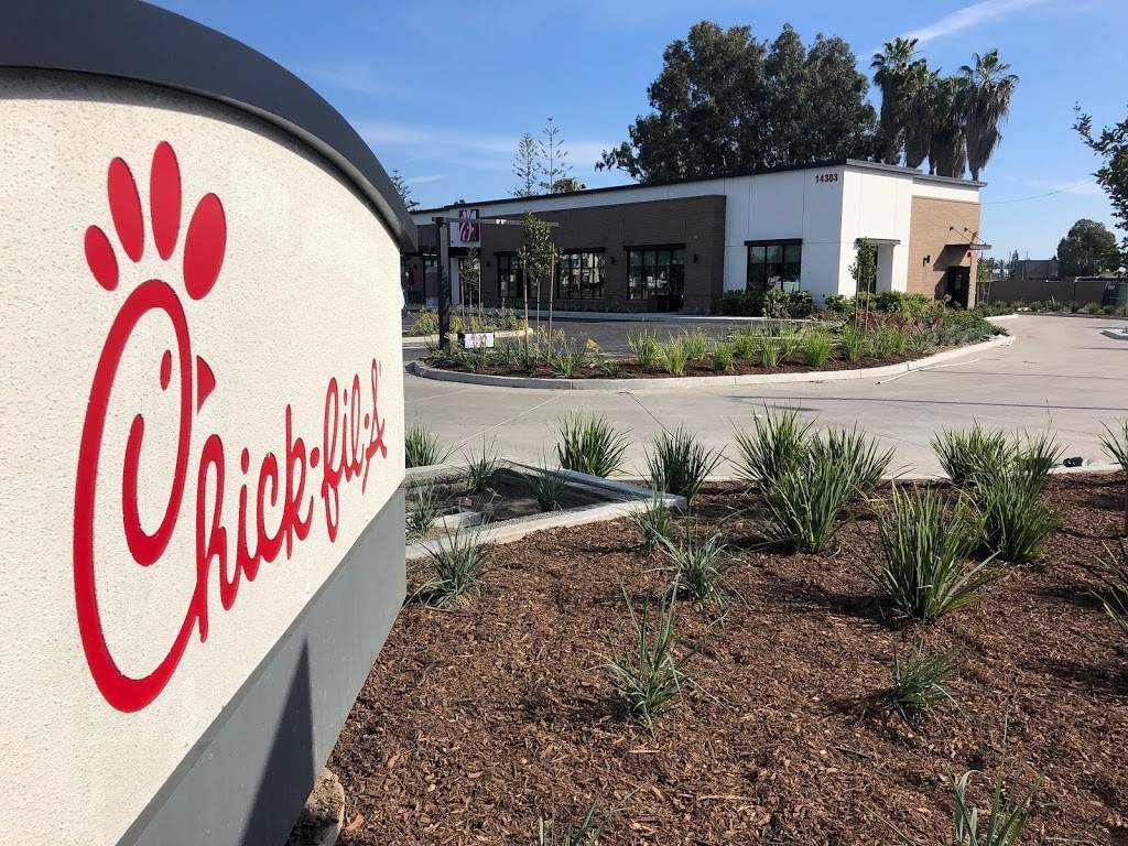 Chick-fil-A | 14303 Firestone Blvd, La Mirada, CA 90638, USA | Phone: (714) 521-5400