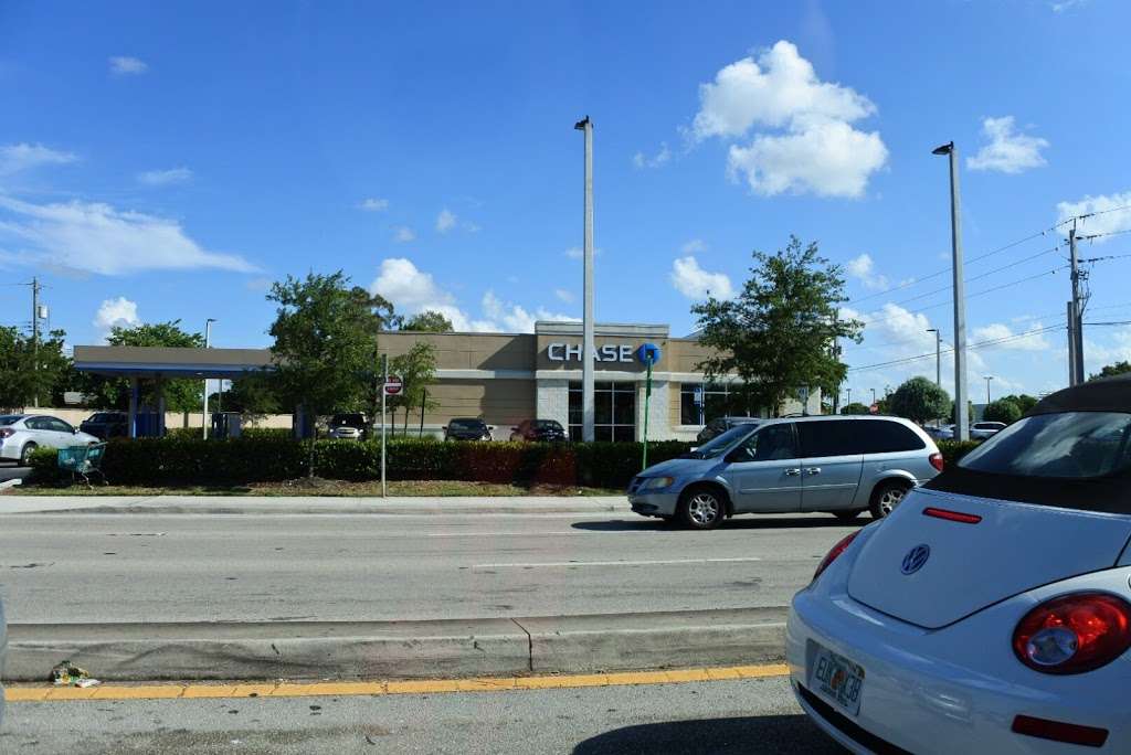 Chase Bank | 18255 NW 57th Ave, Miami Gardens, FL 33055, USA | Phone: (305) 914-3821