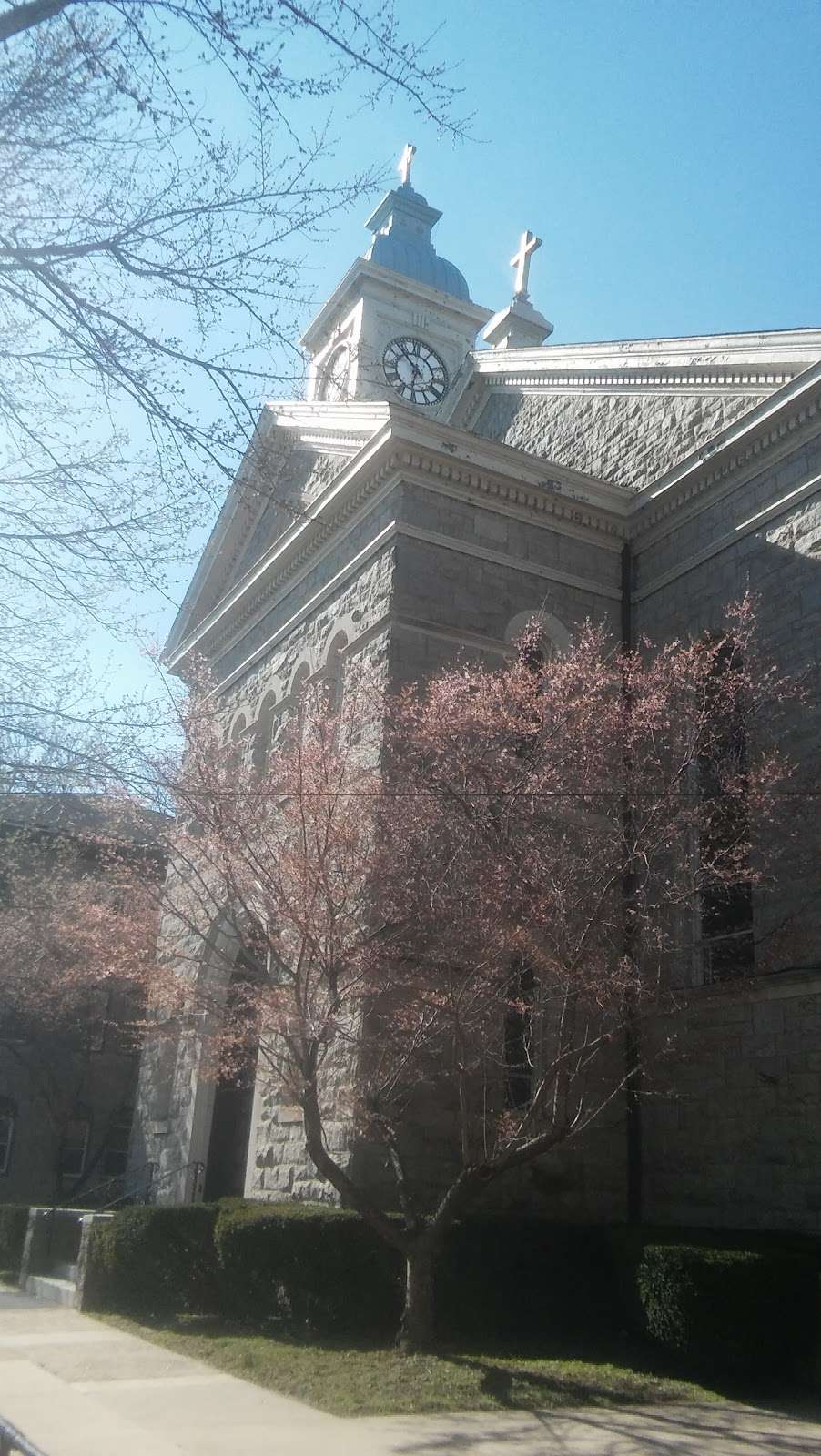 Holy Family Church | 234 Hermitage St, Philadelphia, PA 19127, USA | Phone: (215) 482-0450