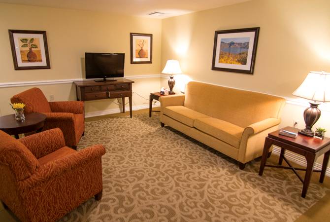 Foothills Place | 3701 N Swan Rd, Tucson, AZ 85718, USA | Phone: (520) 200-3539