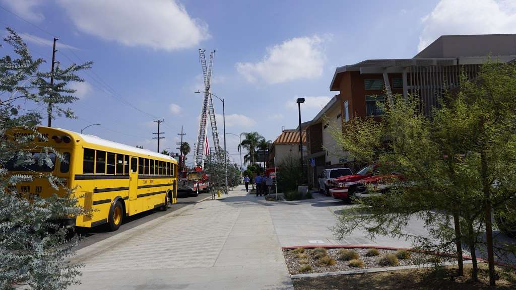 Los Angeles City Fire Station 7 | 14630 Plummer St, Panorama City, CA 91402, USA | Phone: (818) 892-4807