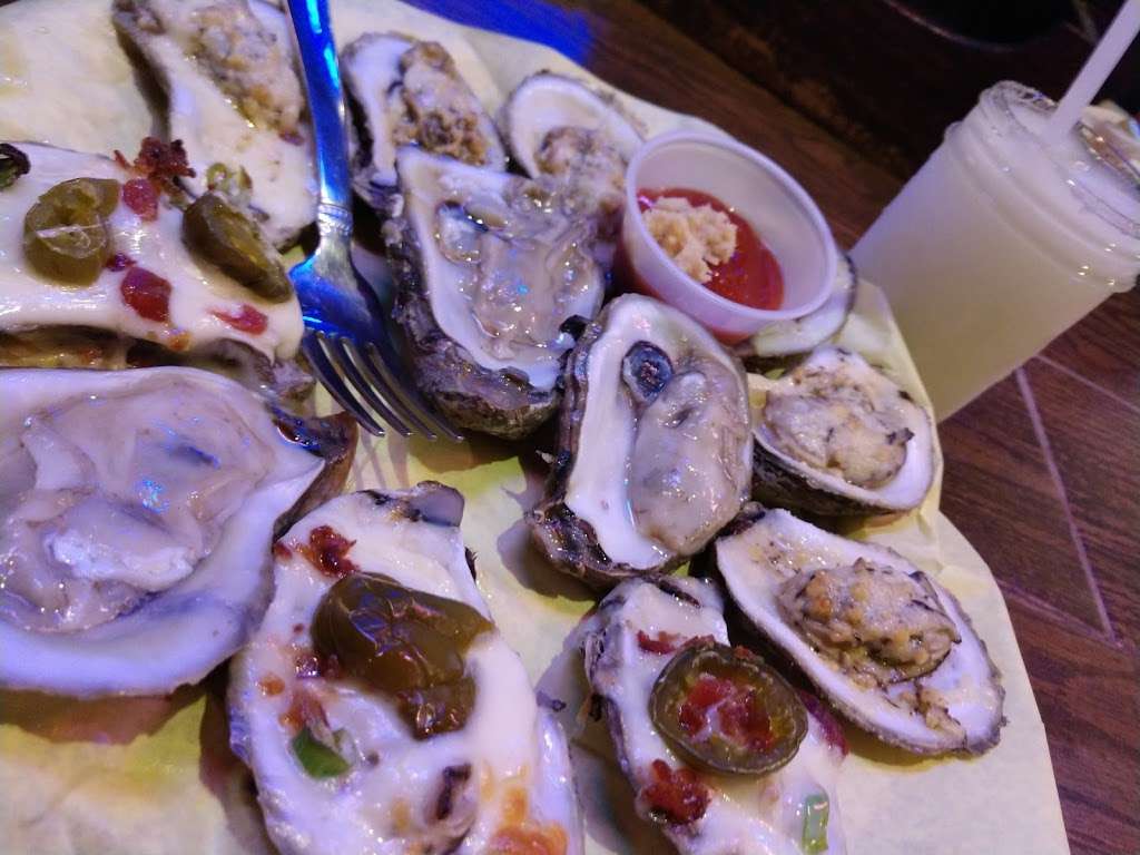 Pauls Seafood & Oyster Boat | 1704 Hwy 6, Houston, TX 77077, USA | Phone: (281) 556-5086