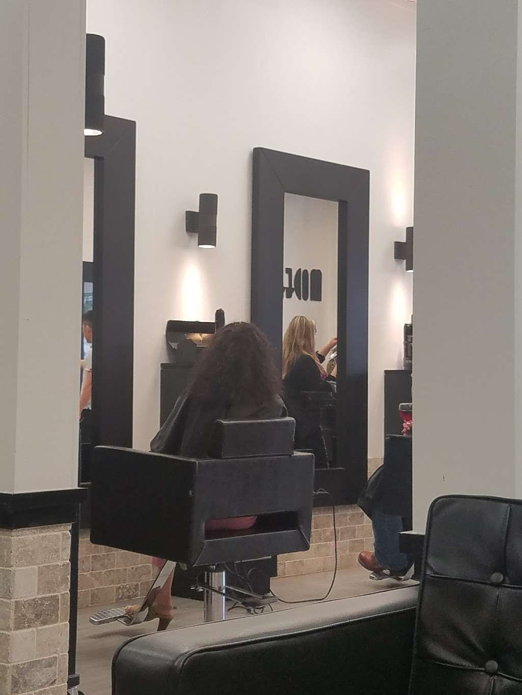 Modern Salon | 15202 Mason Rd, Cypress, TX 77433 | Phone: (832) 653-5826