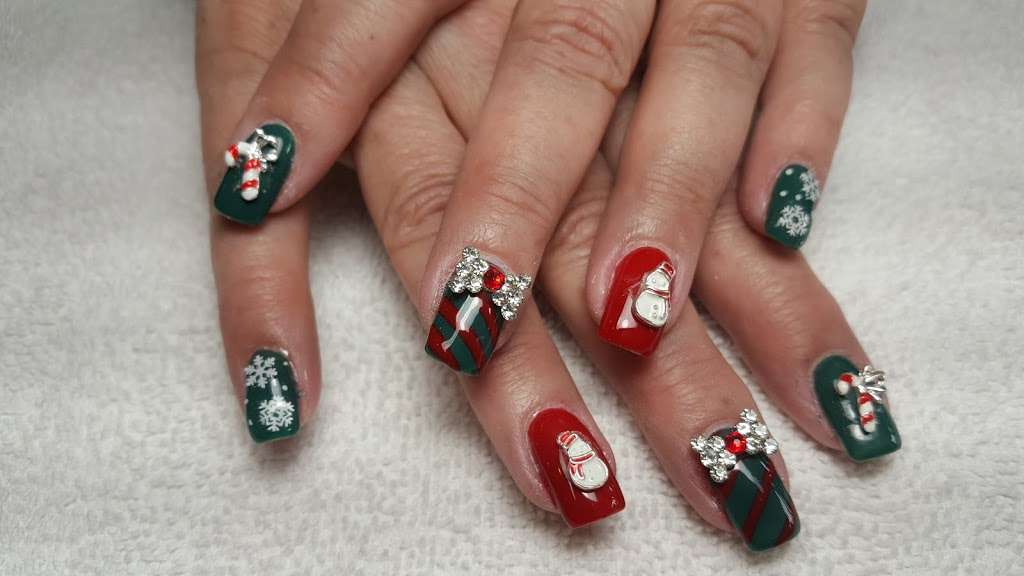 Tony Nails | 8100 E US Hwy 36, Avon, IN 46123, USA | Phone: (317) 272-6525