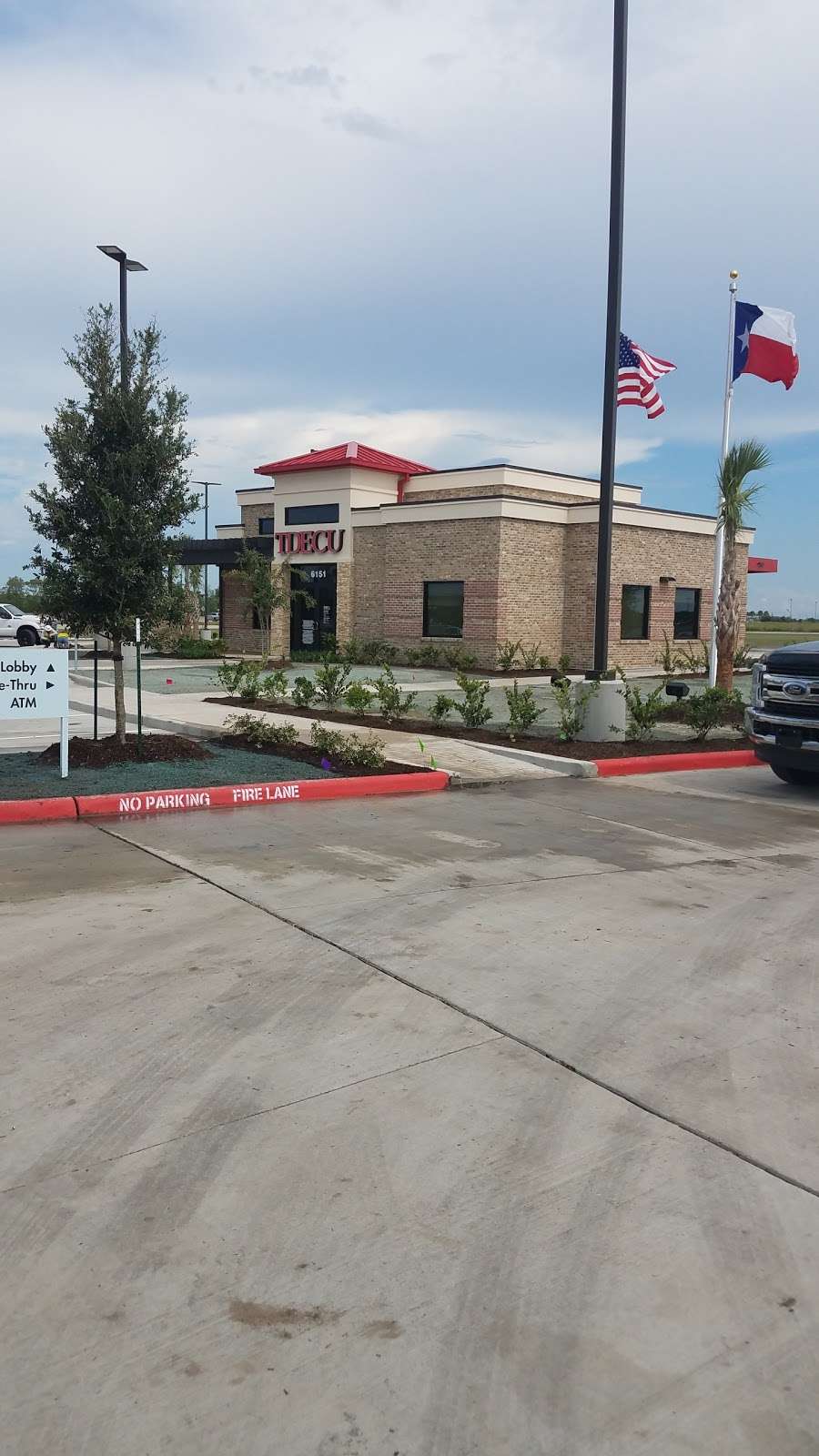 TDECU | 6151 Gulf Fwy (IH-45), Texas City, TX 77591 | Phone: (800) 839-1154