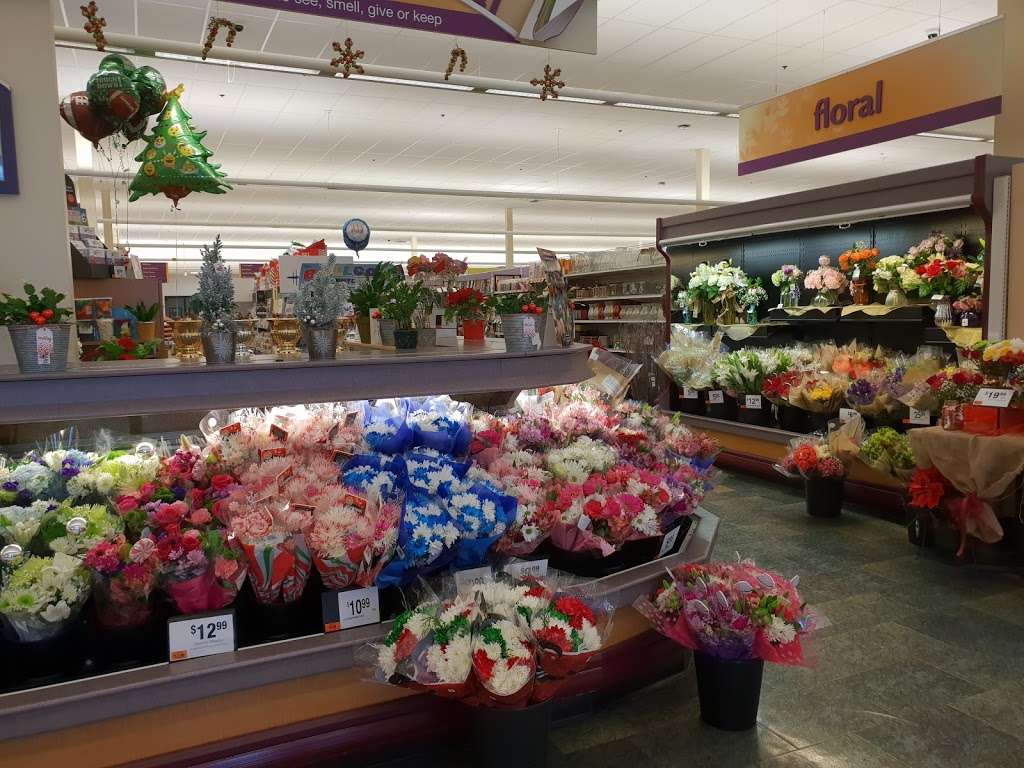 Stop & Shop | 316 Grove St, Braintree, MA 02184, USA | Phone: (781) 356-1730