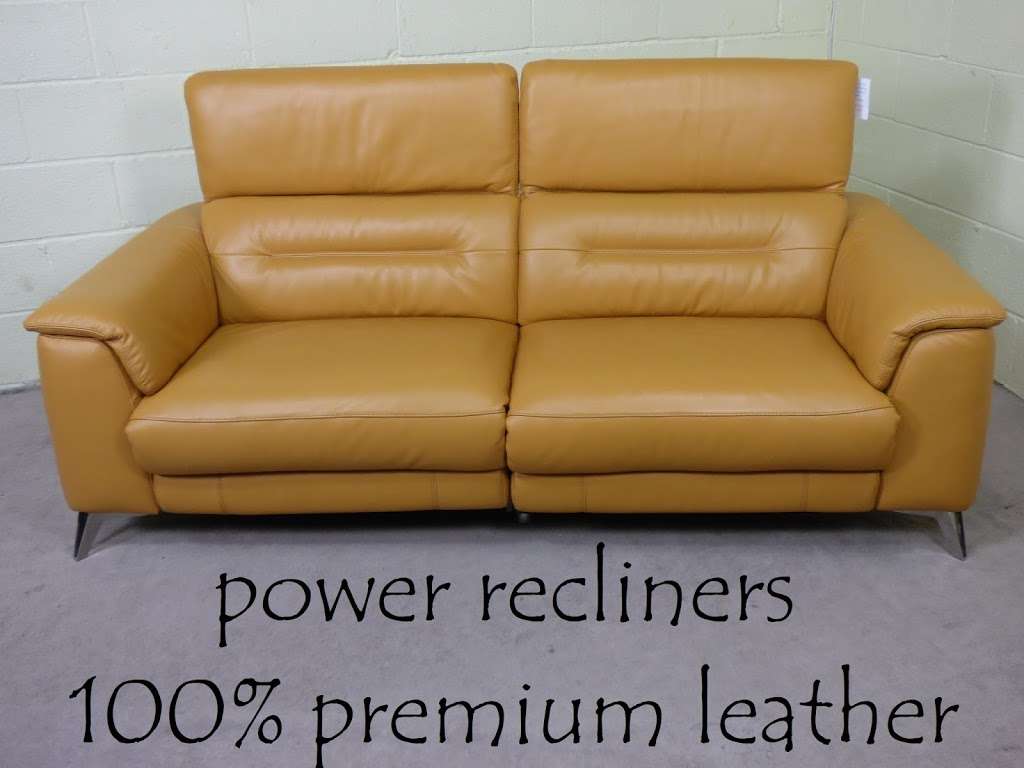 Jules Interiors Discount Sofa Warehouse | Unit 3 Pentowan Farm, Church Rd, Noak Hill RM4 1LD, UK | Phone: 07906 080154