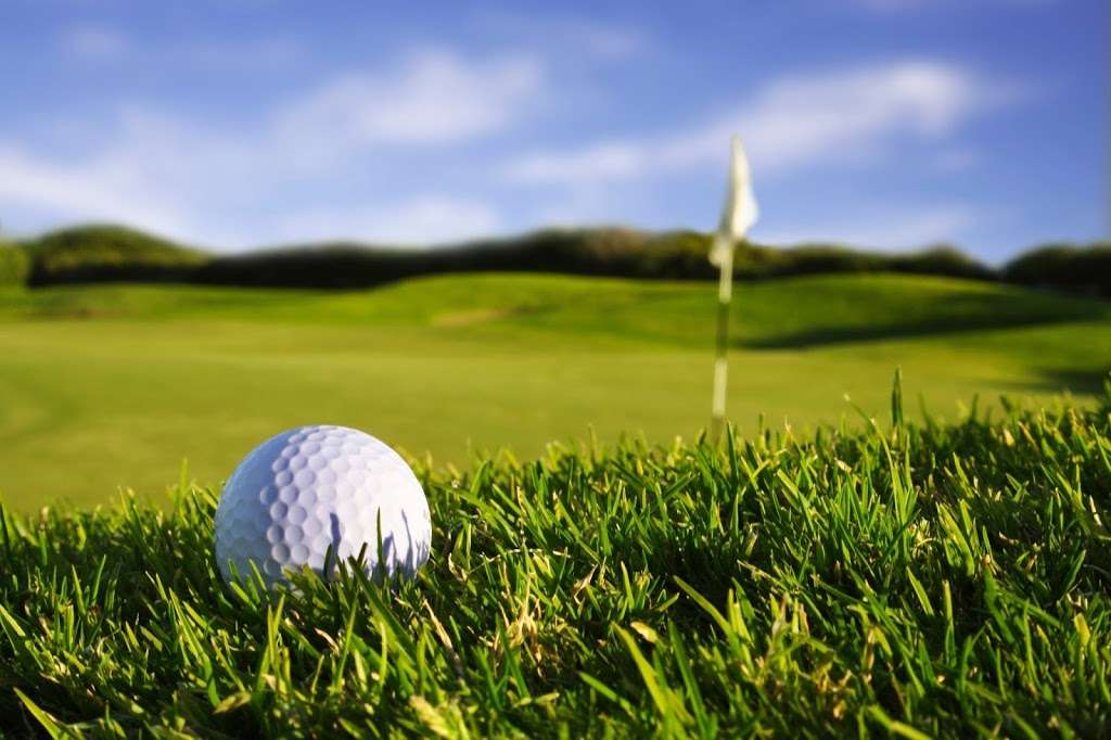 Eisman Golf Academy | 6201 Union Mill Rd, Clifton, VA 20124, USA | Phone: (703) 919-3056
