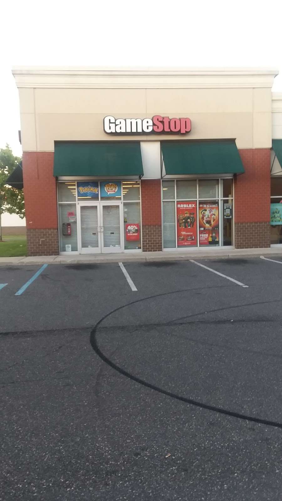 GameStop | 2308 W Oregon Ave A, Philadelphia, PA 19145 | Phone: (215) 334-1820