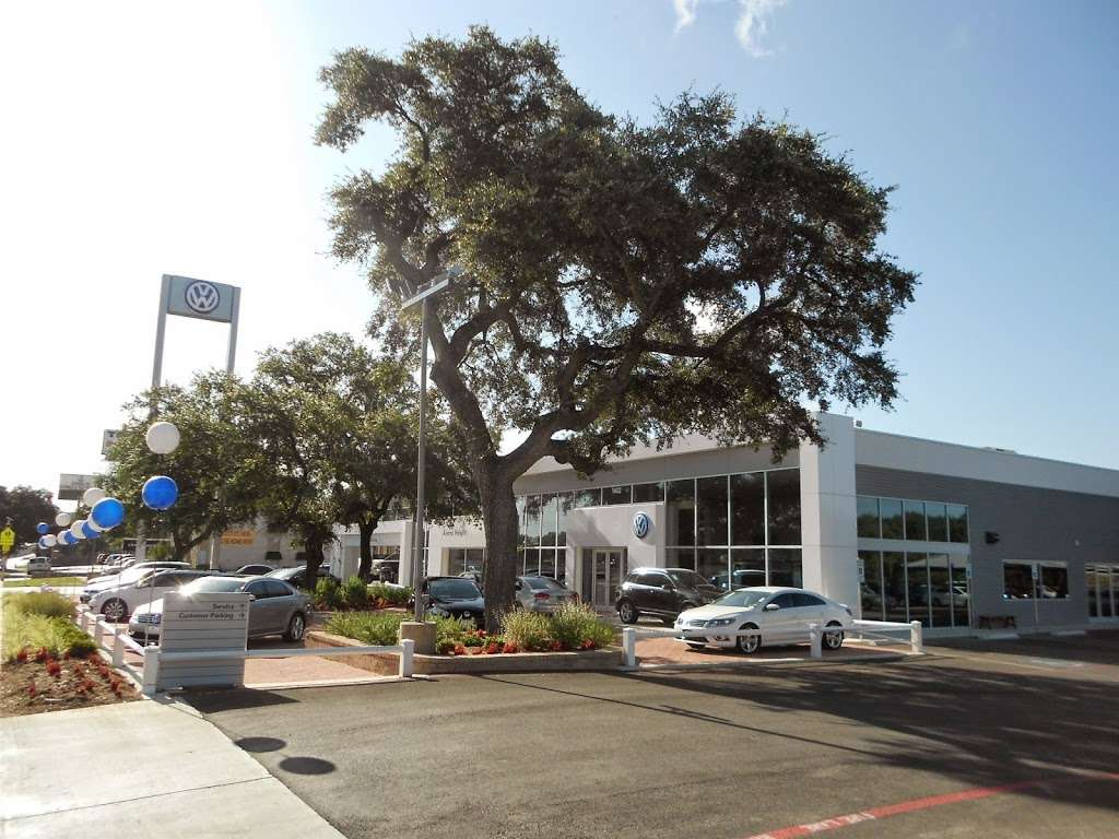 Volkswagen of Alamo Heights | 1402 NE Loop 410, Expressway, San Antonio, TX 78209, USA | Phone: (210) 828-1201