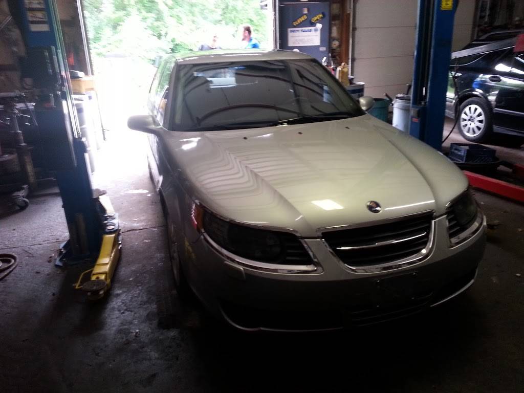 Road Tested Saabs | 7380 New Augusta Rd # B, Indianapolis, IN 46268 | Phone: (317) 299-9177